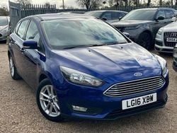 Blue Used 2016 Ford Focus Zetec Hatchback | £4,750 (Good price)