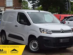 White Used 2023 Citroën Berlingo MPV | £10,995 (Good price)
