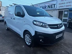 White Used 2019 Vauxhall Vivaro S Van | £6,995 (Fair price)