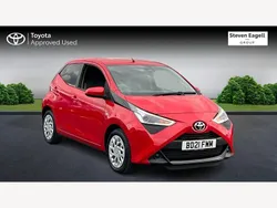 Red Used 2021 Toyota Aygo X-play Hatchback | £9,787 (Fair price)