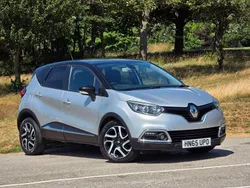 Silver/black Used 2015 Renault Captur Dynamique SUV | £4,295 (Fair price)