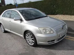 Silver Used 2005 Toyota Avensis Hatchback | £2,495 (Good price)