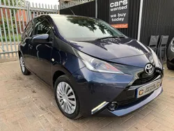 Blue Used 2016 Toyota Aygo X-play Hatchback | £5,495 (Fair price)
