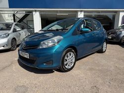 Turquoise Used 2013 Toyota Yaris Multidrive S Hatchback | £7,490 (Fair price)