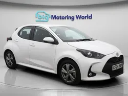 White Used 2024 Toyota Yaris Hybrid Hatchback | £17,775 (Good price)