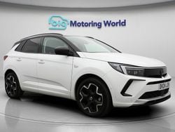 White Used 2024 Vauxhall Grandland X Ultimate SUV | £21,400 (Super price)