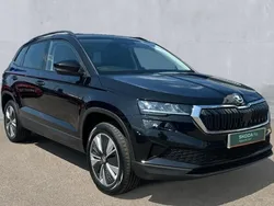 Black Used 2024 Skoda Karoq SE Drive SUV | £22,090 (Fair price)