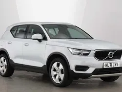 Used 2022 Volvo XC40 Momentum SUV | £21,495 (Fair price)