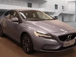 Blue Used 2016 Volvo V40 Momentum Estate | £2,488 (Fair price)