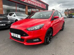Red Used 2017 Ford Focus ST Hatchback | £11,490 (Good price)