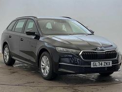 Black magic pearl effect New 2025 Skoda Octavia SE Technology Estate | £23,000 (Fair price)