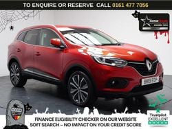 Red Used 2019 Renault Kadjar Iconic SUV | £9,440 (Fair price)