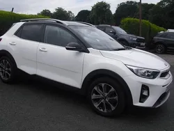 White Used 2018 Kia Stonic First Edition SUV | £9,695 (Fair price)