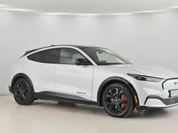 White Used 2023 Ford Mustang Mach-E Premium SUV | £29,995 (Good price)