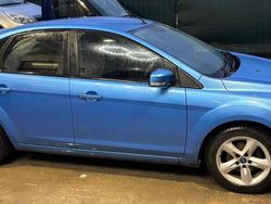 Blue Used 2010 Ford Focus Zetec Hatchback | £895 (Good price)