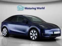 Blue Used 2022 Tesla Model Y Long Range AWD SUV | £24,500 (Fair price)