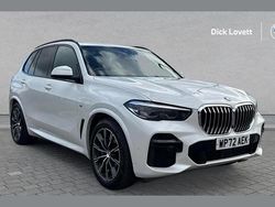 White Used 2022 BMW X5 M Sport SUV | £49,590 (Fair price)