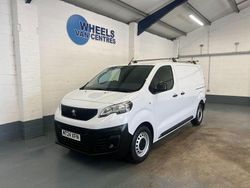 White Used 2024 Peugeot Expert Premium Van | £17,490 (Fair price)