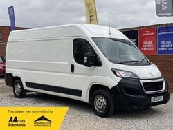 White Used 2021 Peugeot Boxer S Van | £9,990 (Fair price)