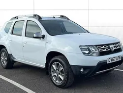 White Used 2017 Dacia Duster Lauréate SUV | £7,798 (Good price)