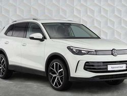 White Used 2025 VW Tiguan Elegance SUV | £36,000 (Expensive)