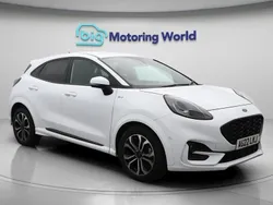 White Used 2022 Ford Puma ST-Line Hatchback | £13,300 (Fair price)
