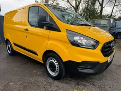Yellow Used 2019 Ford Transit Custom | £6,990 (Good price)