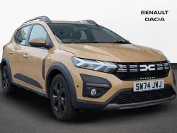 Beige Used 2025 Dacia Sandero Extreme Hatchback | £16,500 (Fair price)