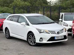 White Used 2012 Toyota Avensis Estate | £4,695 (Good price)