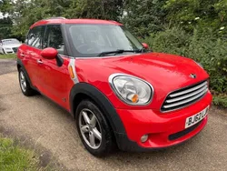 Red Used 2012 Mini Cooper D Countryman SUV | £800