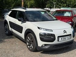 White Used 2016 Citroën C4 Cactus Flair Hatchback | £4,619 (Fair price)