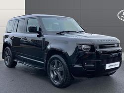 Used 2025 Land Rover Defender HSE Dynamic Estate | £78,874