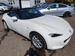 White Used 2016 Mazda MX5 Cabriolet | £10,998 (Good price)