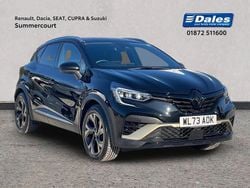 Metallic diamond black Used 2023 Renault Captur Engineered SUV | £19,750 (Fair price)