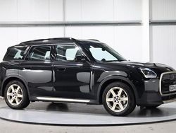 Black Used 2024 Mini Countryman Exclusive SUV | £31,500 (Fair price)