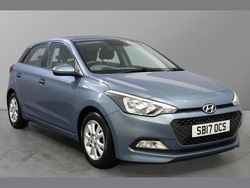 Blue Used 2017 Hyundai i20 SE Hatchback | £8,438 (Fair price)