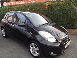 Black Used 2010 Toyota Yaris Hatchback | £3,995 (Fair price)