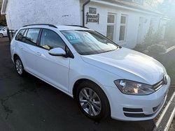 White Used 2015 VW Golf VII SE Estate | £10,295 (Fair price)