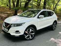 White Used 2019 Nissan Qashqai Tekna SUV | £10,389 (Good price)