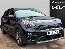 Blue Used 2021 Kia Niro 3 SUV | £18,495 (Fair price)