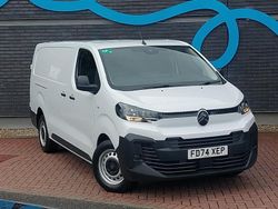 White New 2024 Citroën Dispatch MPV | £18,998 (Fair price)
