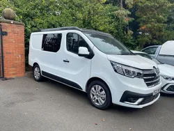 White Used 2022 Renault Trafic Van | £45,950