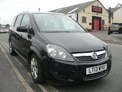 Black Used 2013 Vauxhall Zafira Design Edition MPV | £2,495 (Fair price)