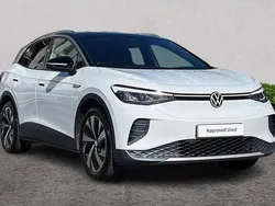 White Used 2021 VW ID.4 Pro Performance SUV | £17,995 (Fair price)