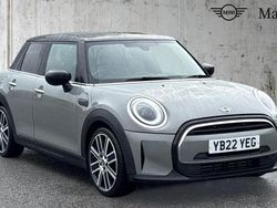 Moonwalk grey Used 2022 Mini Cooper Exclusive Hatchback | £17,826 (Fair price)