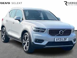 Glacier silver Used 2021 Volvo XC40 Inscription SUV | £22,450 (Fair price)