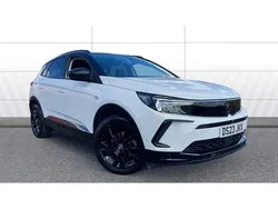 White Used 2023 Vauxhall Grandland X SUV | £15,917 (Fair price)