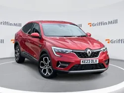 Red Used 2025 Renault Arkana Techno SUV | £19,834 (Good price)