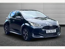 Black Used 2025 Toyota Yaris Hybrid Design Hatchback | £20,995 (Fair price)