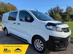White Used 2020 Vauxhall Vivaro Edition Van | £9,990 (Expensive)